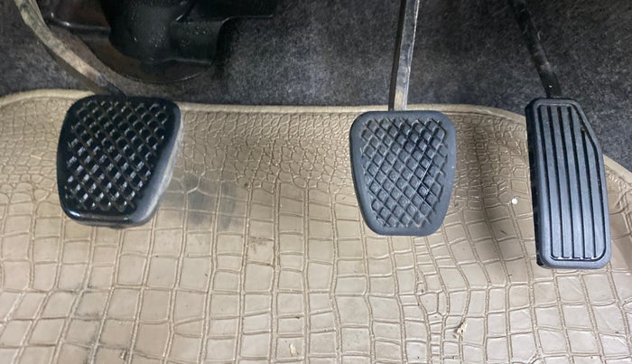 2016 Honda Amaze 1.2L I-VTEC S, Petrol, Manual, 16,362 km, Pedals