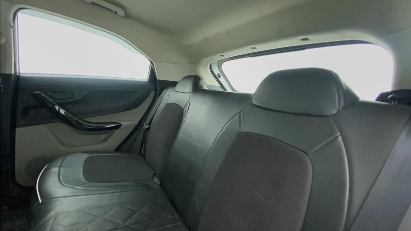 2018 Tata NEXON XMA PETROL, Petrol, Automatic, 32,075 km, Right Side Rear Door Cabin