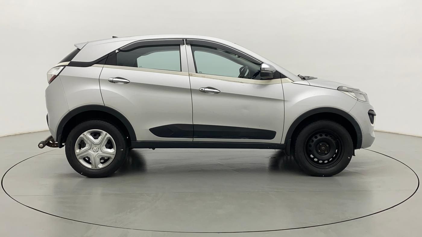 2018 Tata NEXON XMA PETROL, Petrol, Automatic, 32,075 km, Right Side View
