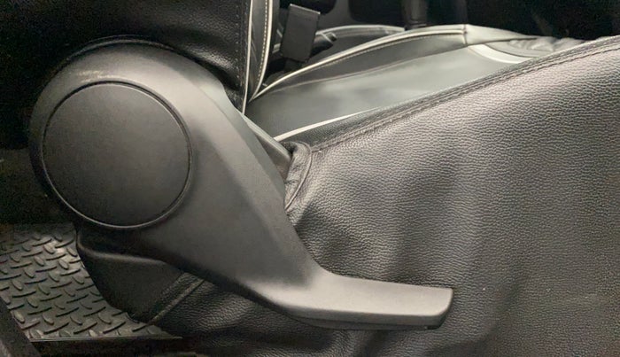 2021 Maruti Swift LXI, Petrol, Manual, 50,855 km, Driver Side Adjustment Panel