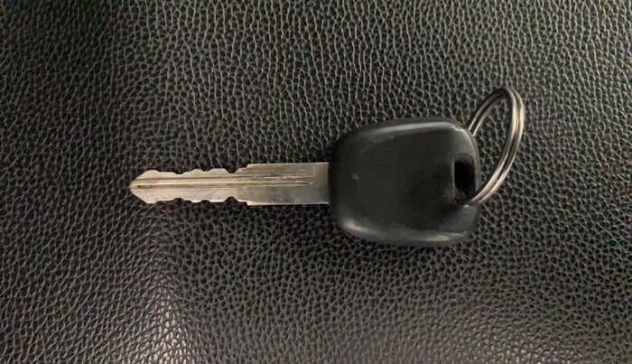 2021 Maruti Swift LXI, Petrol, Manual, 50,855 km, Key Close Up