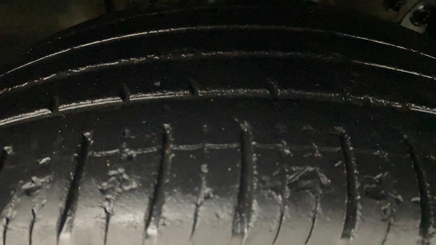2019 Nissan Kicks XL 1.5, Petrol, Manual, 75,945 km, Right Front Tyre Tread