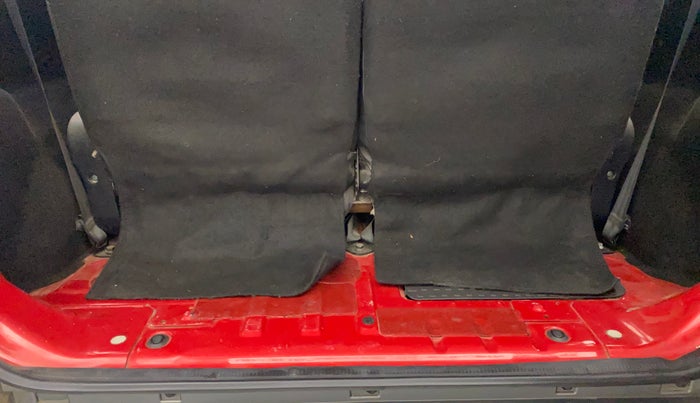 2021 Mahindra Thar LX  P 4WD AT CONVERTIBLE, Petrol, Automatic, 40,490 km, Boot Inside