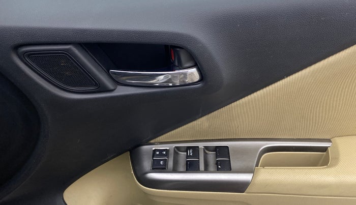 2015 Honda City 1.5L I-VTEC V MT, Petrol, Manual, 49,329 km, Driver Side Door Panels Control