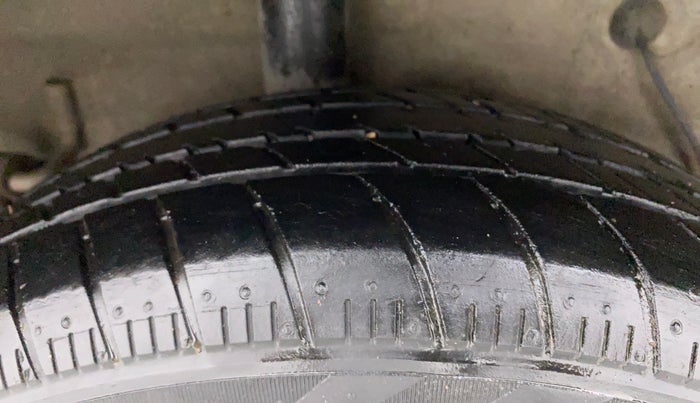 2019 Maruti Celerio ZXI, Petrol, Manual, 38,421 km, Right Rear Tyre Tread