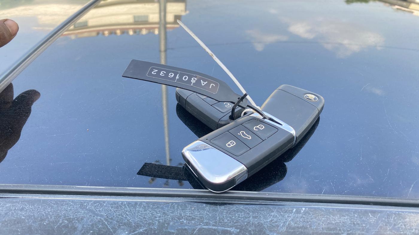 2018 Skoda Superb L&K 1.8 TSI AT, Petrol, Automatic, 86,785 km, Key Close Up