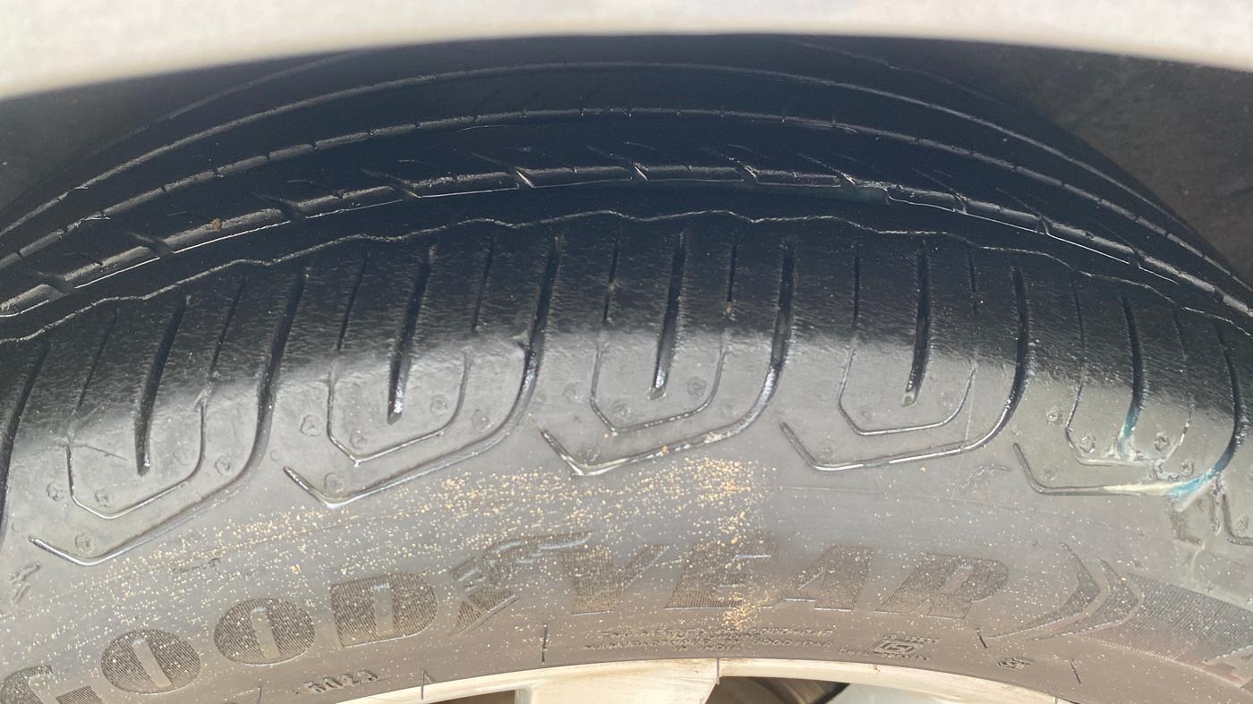 2018 Skoda Superb L&K 1.8 TSI AT, Petrol, Automatic, 86,785 km, Right Rear Tyre Tread