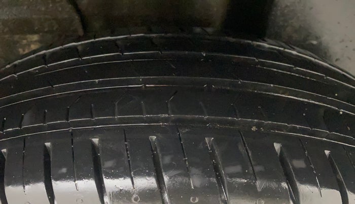 2023 Tata PUNCH PURE MT, Petrol, Manual, 20,523 km, Left Rear Tyre Tread