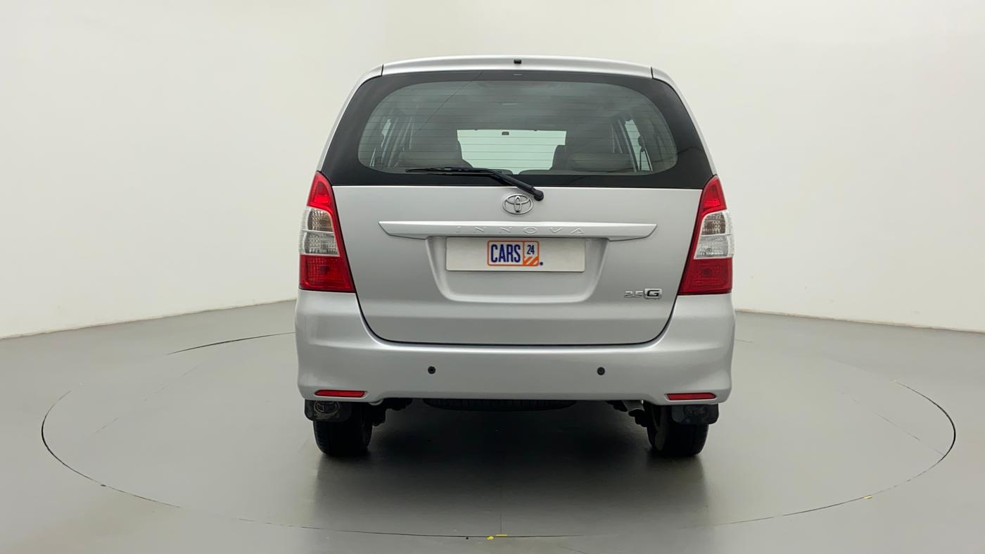 2013 Toyota Innova 2.5 GX 7 STR BS IV, Diesel, Manual, 1,21,826 km, Back/Rear