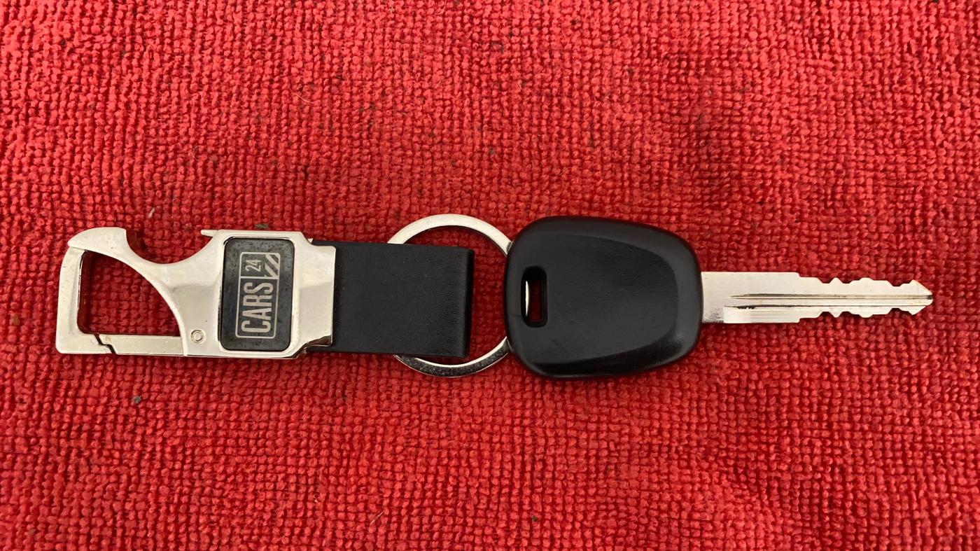 2018 Maruti Wagon R 1.0 LXI CNG, CNG, Manual, 17,078 km, Key Close Up