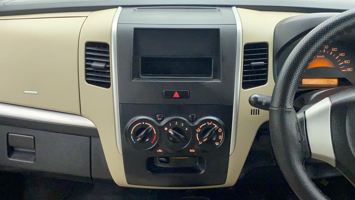 2018 Maruti Wagon R 1.0 LXI CNG, CNG, Manual, 17,078 km, Air Conditioner
