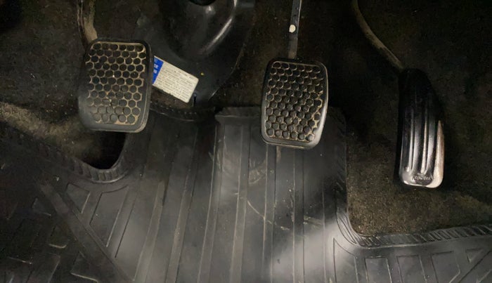 2013 Maruti Alto 800 LXI, Petrol, Manual, 26,859 km, Pedals