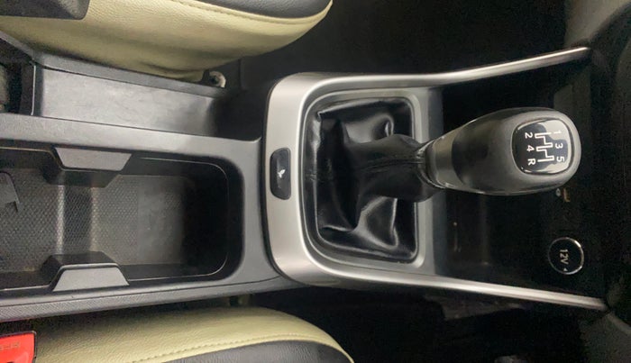 2020 Tata ALTROZ XZ PETROL, Petrol, Manual, 99,716 km, Gear Lever