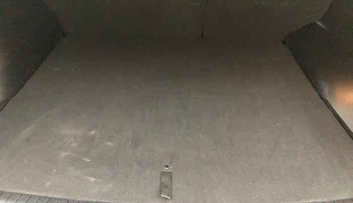 2018 Hyundai Creta SX AT 1.6 PETROL, Petrol, Automatic, 36,333 km, Boot Inside