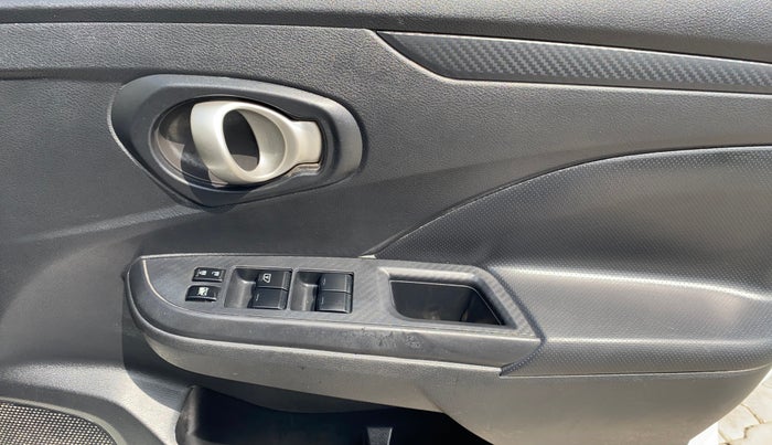 2021 Datsun Go Plus T, Petrol, Manual, 31,233 km, Driver Side Door Panels Control