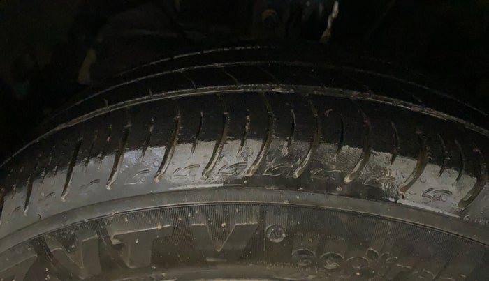 2020 Maruti Baleno SIGMA PETROL 1.2, Petrol, Manual, 36,146 km, Left Front Tyre Tread