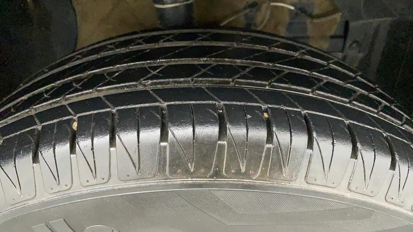 2021 Toyota URBAN CRUISER PREMIUM GRADE MT, Petrol, Manual, 23,457 km, Right Front Tyre Tread