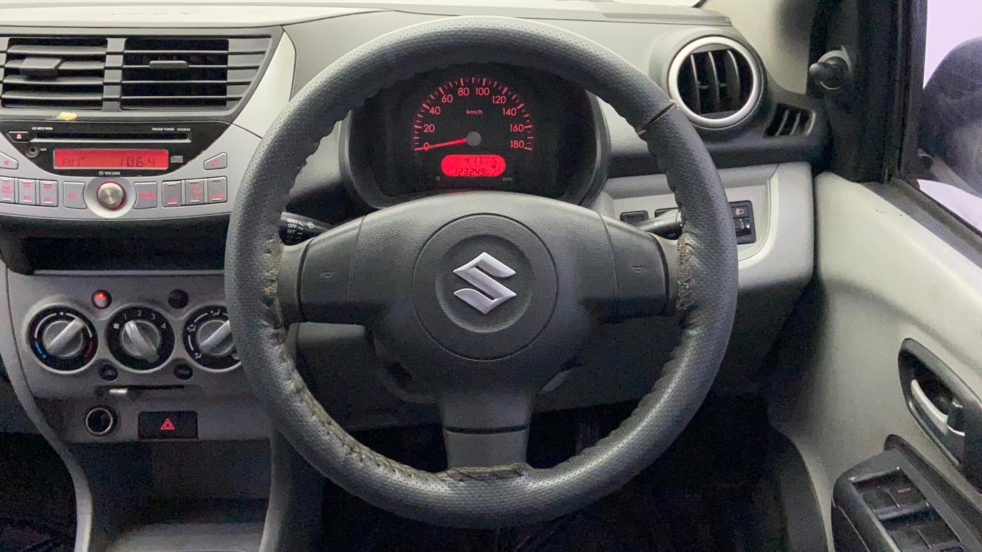 2011 Maruti A Star VXI, Petrol, Manual, 1,23,588 km, Steering Wheel Close Up