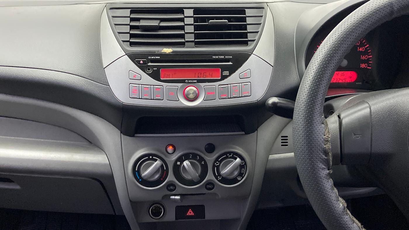 2011 Maruti A Star VXI, Petrol, Manual, 1,23,588 km, Air Conditioner