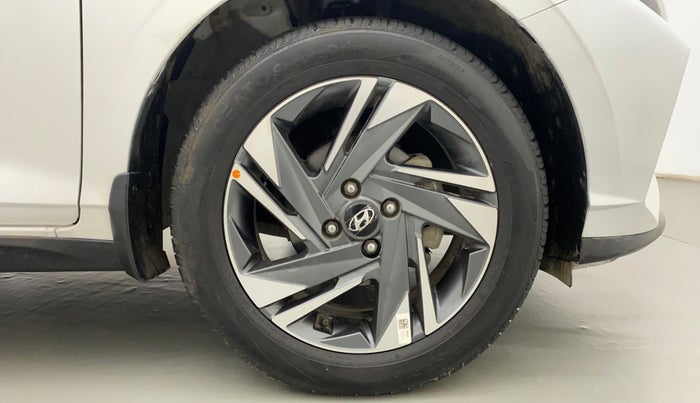 2022 Hyundai NEW I20 ASTA (O) 1.2 MT, Petrol, Manual, 16,031 km, Right Front Wheel