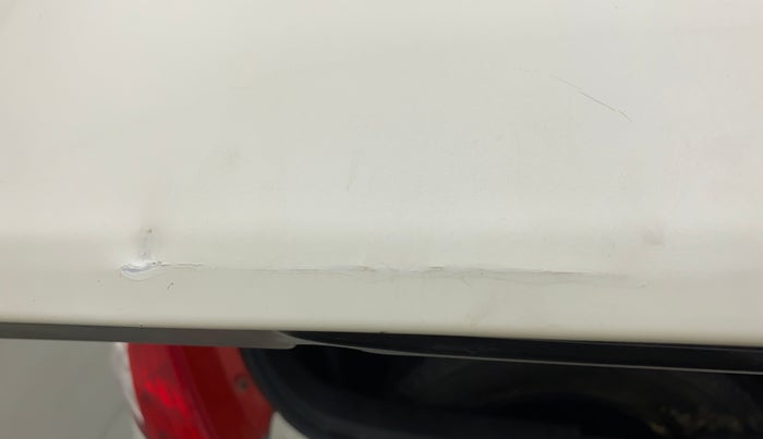 2017 Maruti Swift VXI O, CNG, Manual, 86,230 km, Dicky (Boot door) - Slightly rusted
