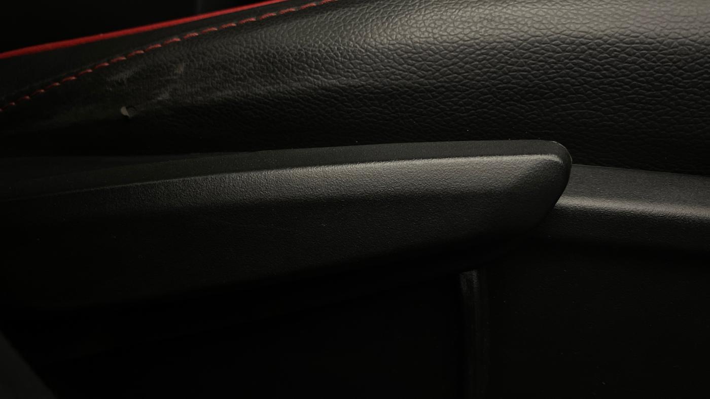 2021 Tata ALTROZ XZ PETROL, Petrol, Manual, 36,876 km, Driver Side Adjustment Panel