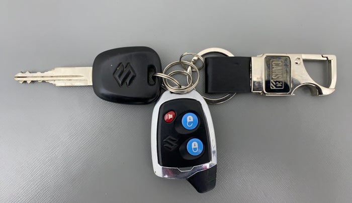 2018 Maruti Alto K10 VXI P, Petrol, Manual, 32,808 km, Key Close Up