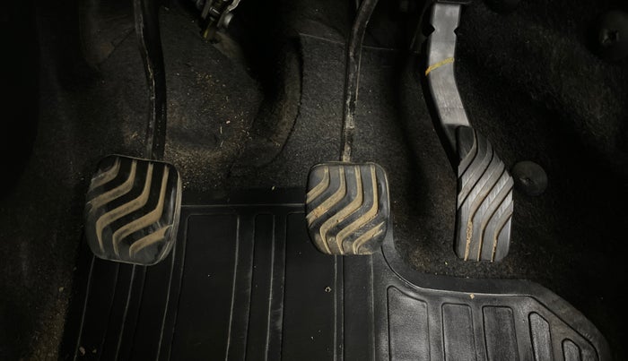 2021 Renault TRIBER RXZ, Petrol, Manual, 7,467 km, Pedals