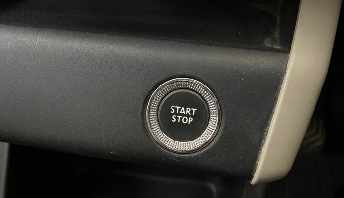 2021 Renault TRIBER RXZ, Petrol, Manual, 7,467 km, Keyless Start/ Stop Button