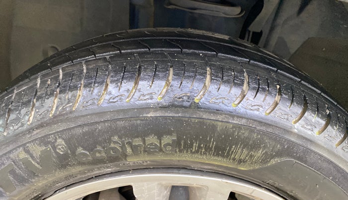 2021 Renault TRIBER RXZ, Petrol, Manual, 7,467 km, Left Front Tyre Tread