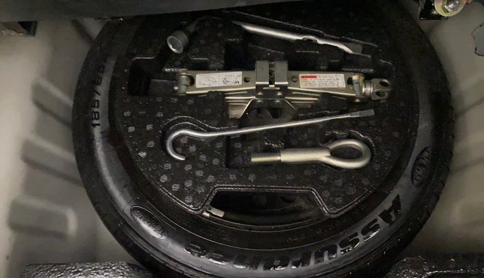 2016 Maruti Ciaz VXI, CNG, Manual, 88,281 km, Spare Tyre