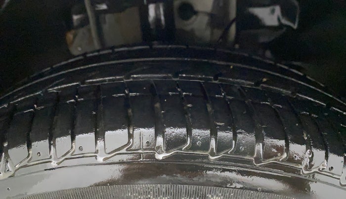 2021 Tata TIGOR XZA PLUS PETROL, Petrol, Automatic, 30,303 km, Right Front Tyre Tread