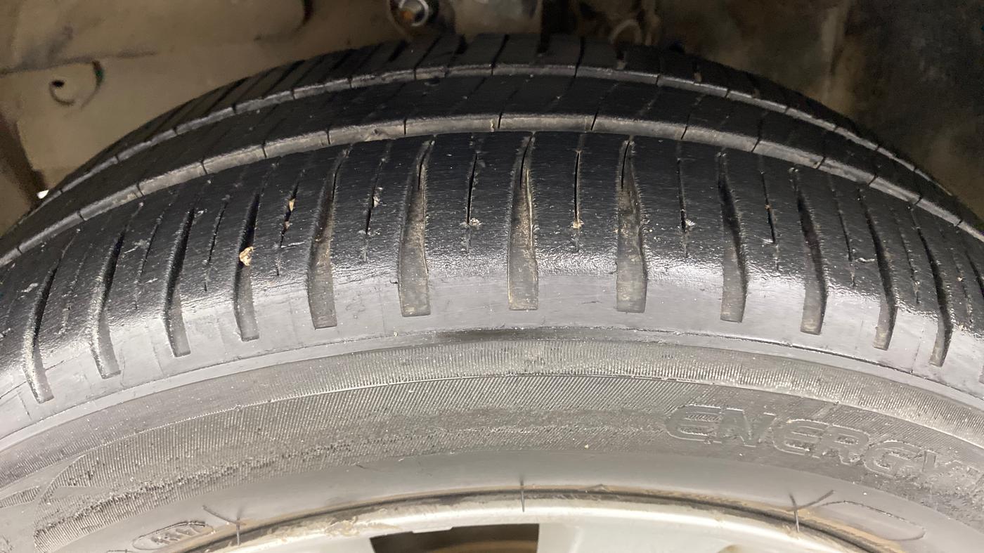 2012 Honda City V MT PETROL, Petrol, Manual, 68,538 km, Left Front Tyre Tread