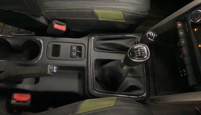 2021 Mahindra Thar LX HT PETROL 4WD MT, Petrol, Manual, 40,167 km, Gear Lever