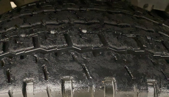 2021 Mahindra Thar LX HT PETROL 4WD MT, Petrol, Manual, 40,167 km, Right Front Tyre Tread