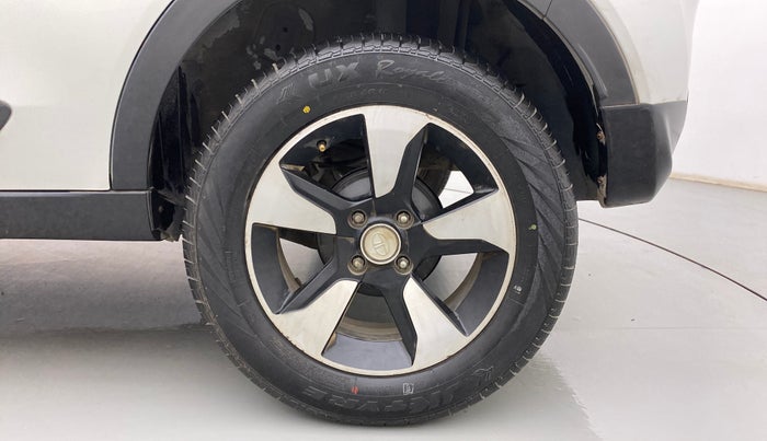 2018 Tata NEXON XZA PLUS DIESEL, Diesel, Automatic, 82,088 km, Left Rear Wheel