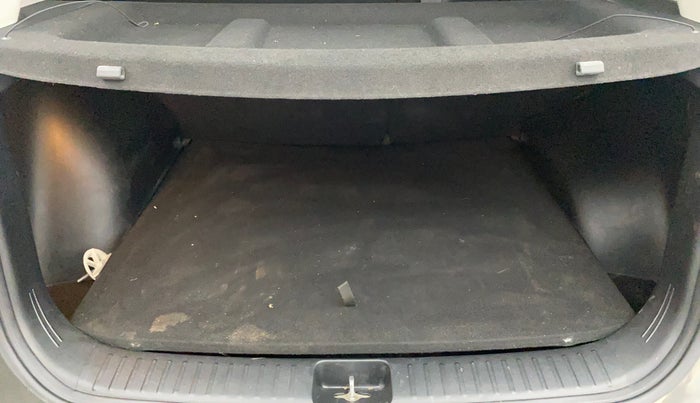 2023 Hyundai Creta SX 1.5 PETROL, Petrol, Manual, 31,347 km, Boot Inside