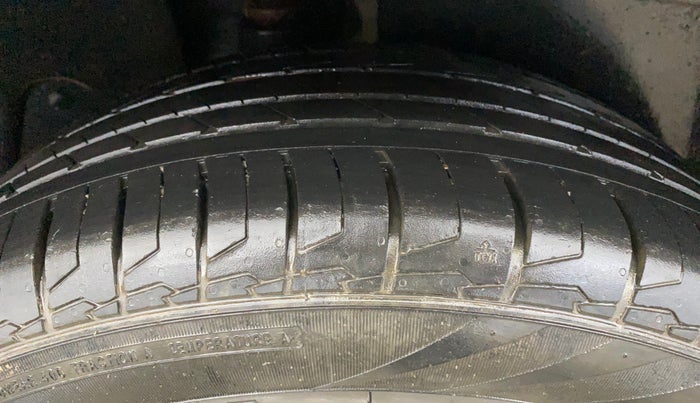 2023 Hyundai Creta SX 1.5 PETROL, Petrol, Manual, 31,347 km, Right Rear Tyre Tread