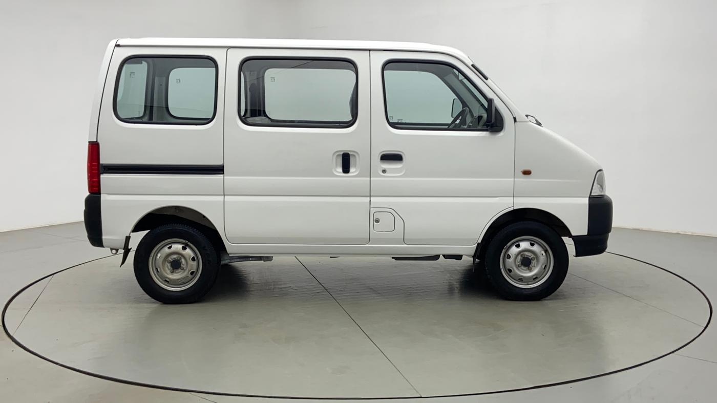 2017 Maruti Eeco 5 STR, CNG, Manual, 37,539 km, Right Side View