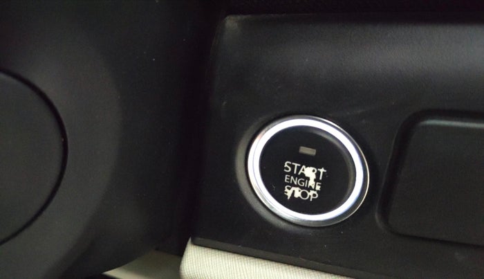 2021 Tata ALTROZ XT PETROL, Petrol, Manual, 24,302 km, Keyless Start/ Stop Button