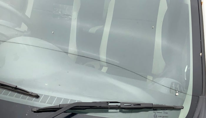 2017 Maruti Alto 800 VXI, Petrol, Manual, 11,815 km, Front windshield - Minor spot on windshield
