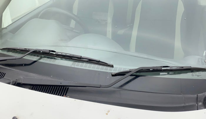 2017 Maruti Alto 800 VXI, Petrol, Manual, 11,815 km, Front windshield - Noise From Wiper System