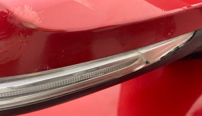 2018 Hyundai Grand i10 SPORTZ (O) 1.2 KAPPA VTVT, Petrol, Manual, 1,00,624 km, Right rear-view mirror - Indicator light has minor damage