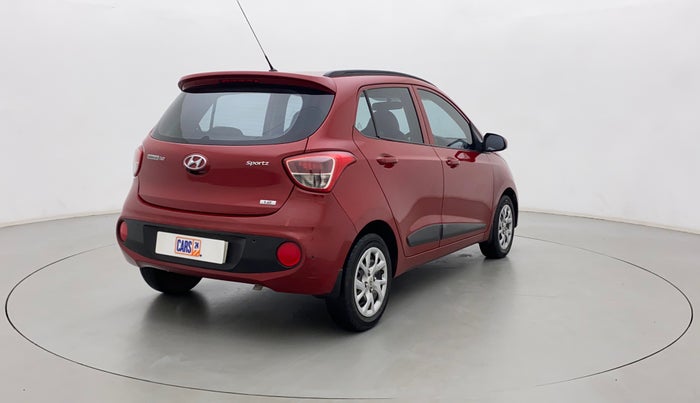 2018 Hyundai Grand i10 SPORTZ (O) 1.2 KAPPA VTVT, Petrol, Manual, 1,00,624 km, Right Back Diagonal