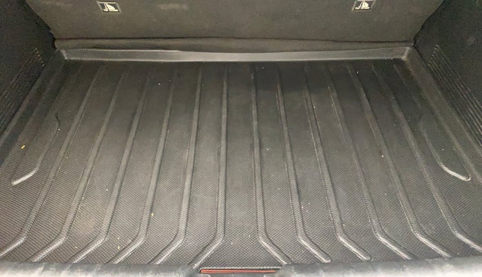 2021 KIA SONET GTX PLUS 1.0 IMT, Petrol, Manual, 34,129 km, Boot Inside