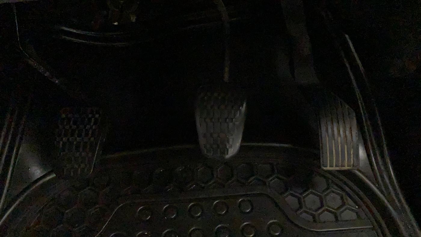2018 Tata NEXON XM PETROL, Petrol, Manual, 90,188 km, Pedals