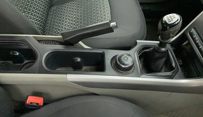 2018 Tata NEXON XM PETROL, Petrol, Manual, 90,188 km, Gear Lever