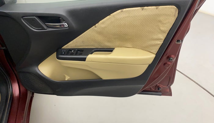 2017 Honda City 1.5L I-VTEC SV, Petrol, Manual, 89,815 km, Driver-side door - Trim has minor damage