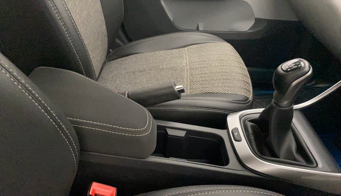 2021 Tata ALTROZ XZ PETROL, Petrol, Manual, 12,115 km, Gear Lever