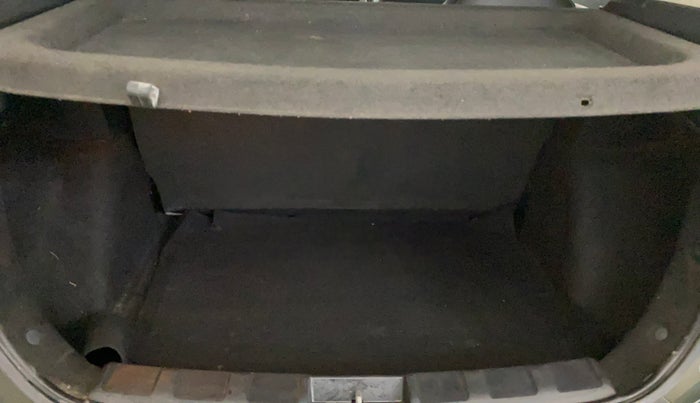 2020 Tata NEXON XMA SUNROOF PETROL, Petrol, Automatic, 75,708 km, Boot Inside